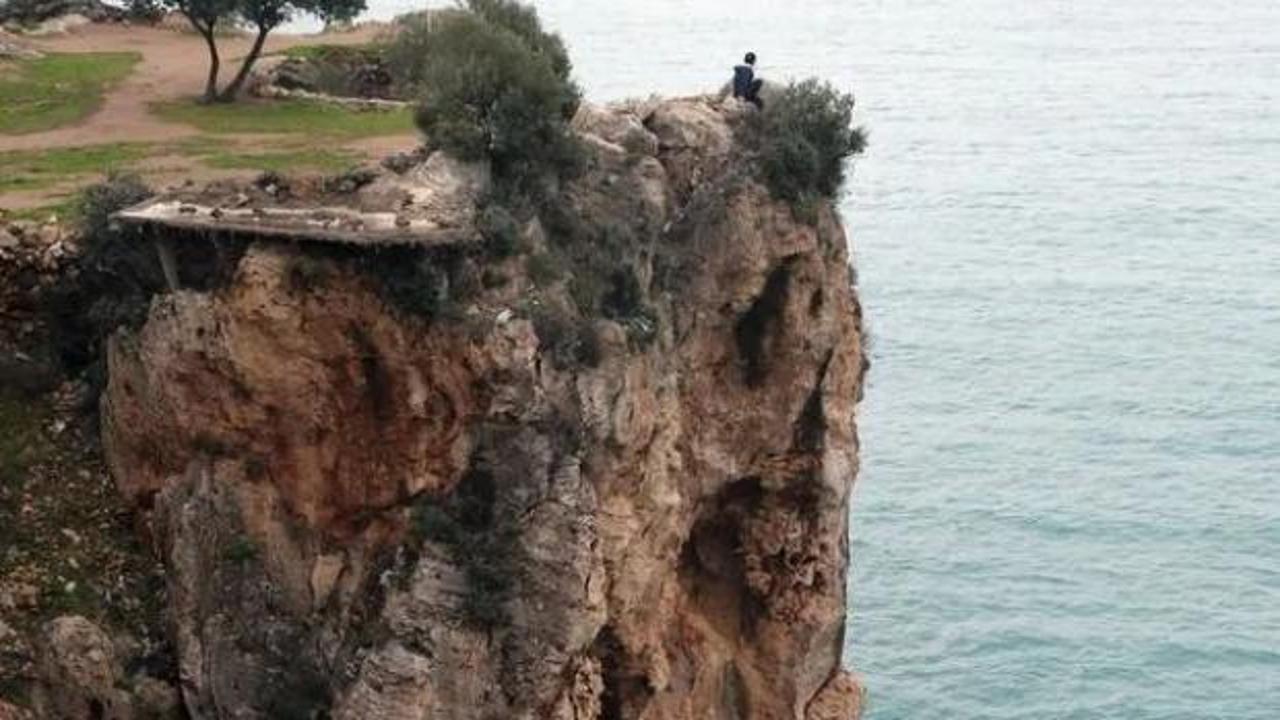 Antalya'da feci kaza: 40 metrelik falezlerden düştü!