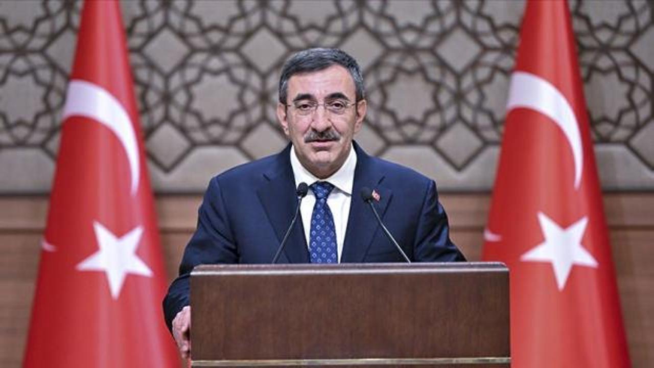 Cumhurbaşkanı Yardımcısı Yılmaz, ağustos ayı iş g&uuml;c&uuml; istatistiklerini değerlendirdi