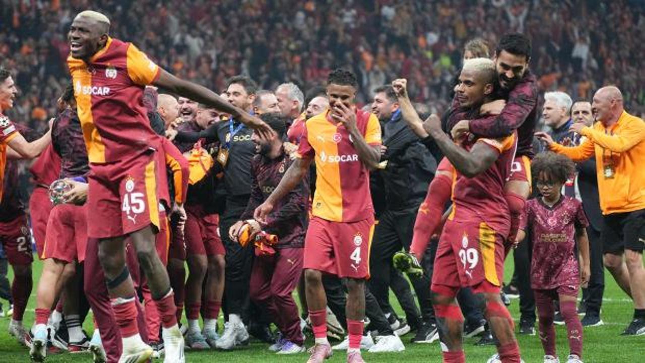 Dursun &Ouml;zbek'ten futbolculara g&ouml;r&uuml;lmemiş prim: Tam 51 milyon