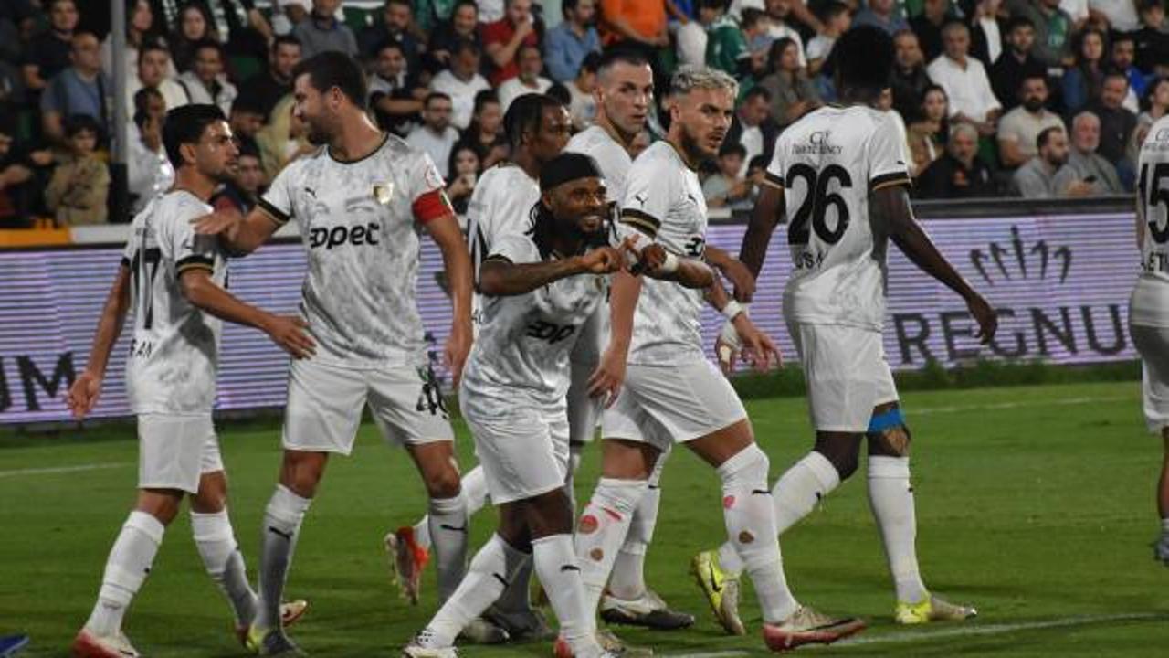 İlk yarıda tam 5 gol attılar ve liderliğe yükseldiler