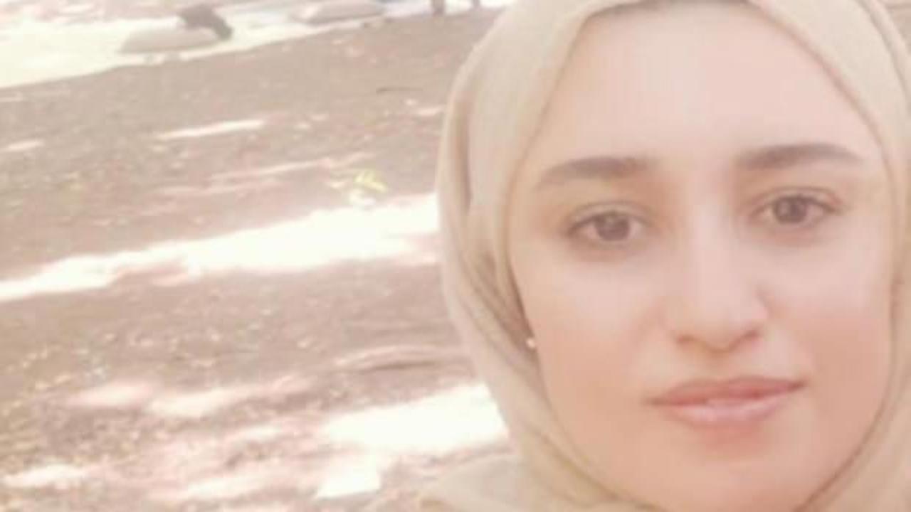 Mardin'de otomobilin çarptığı Berivan, toprağa verildi