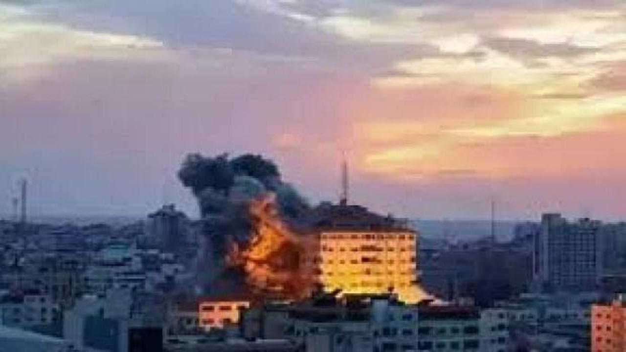 Son dakika... İsrail’de sirenler çalıyor... Yemen’den füzeli saldırı!