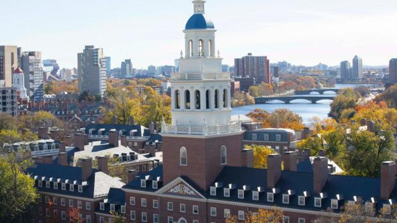 Washington'dan Harvard hamlesi: Fonları donduruluyor!