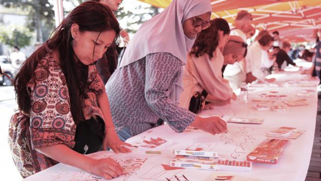 Yetim Vakfı, 81 ilde 'Filistinli Çocuklar İçin Çiz' etkinliği düzenledi
