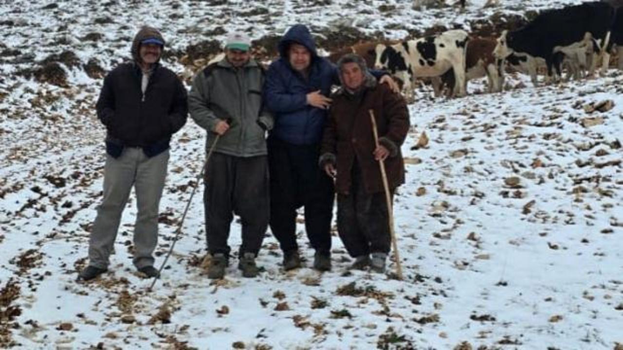 Aniden kar bastırınca mahsur kalanlar kurtarıldı