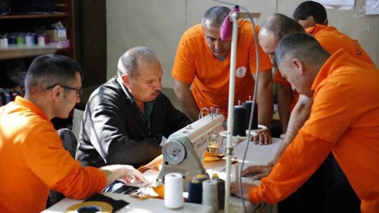 Ceza infaz kurumlarında fabrika gibi üretim yapılıyor