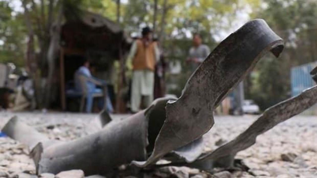 Göstericilerin üzerine paraşütle bomba! Myanmar ordusundan toplu katliam