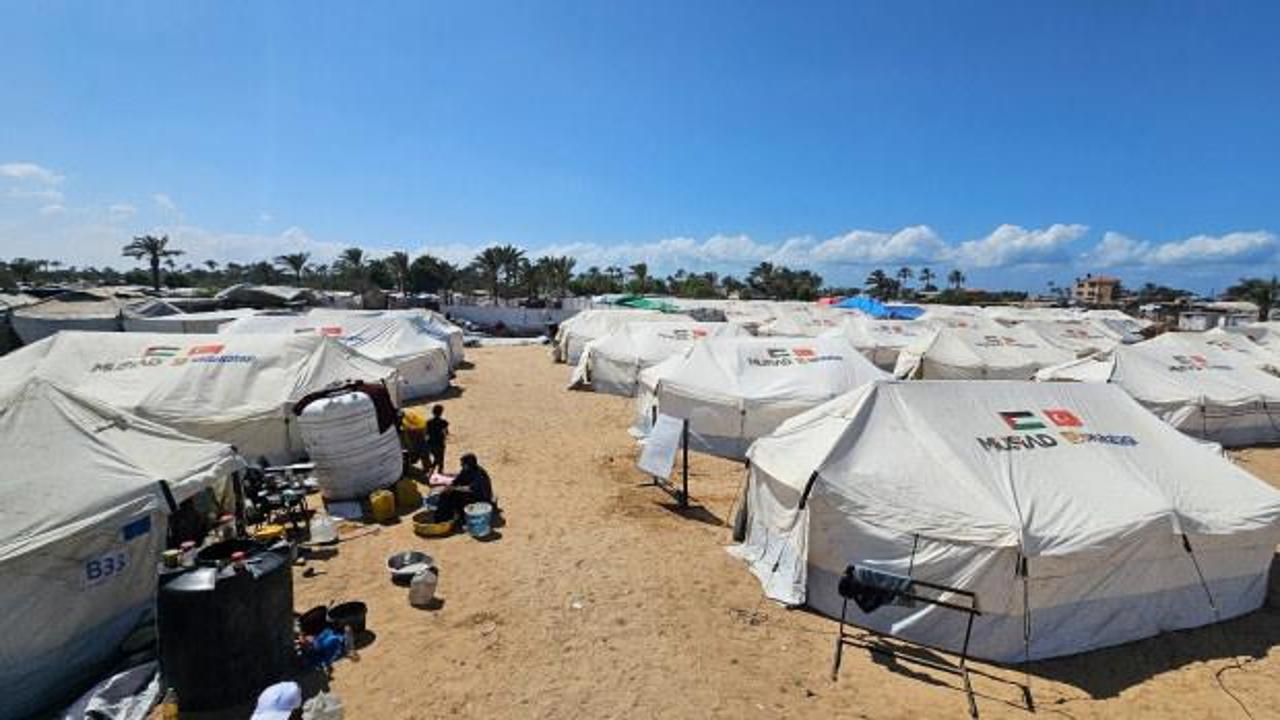 Sadakataşı ve MÜSİAD Gazze’de çadır kent açılışı gerçekleştirdi