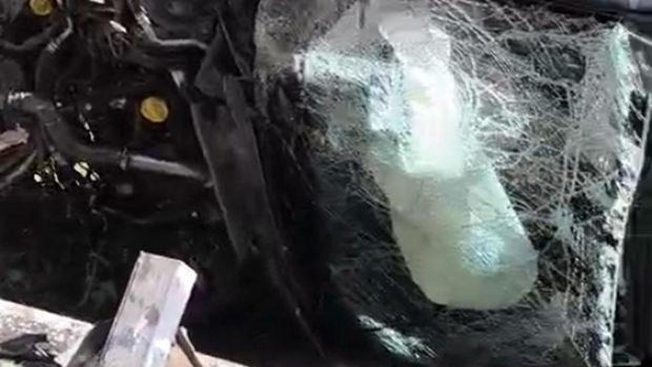 Y&uuml;ksekova'da otomobil dereye u&ccedil;tu: 4 yaralı