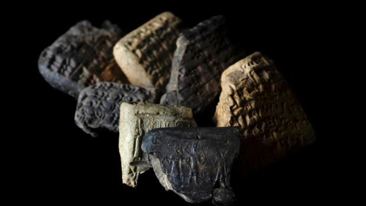 Aççana Höyük'te M. Ö. 1500'lere ait çivi yazılı tablet bulundu