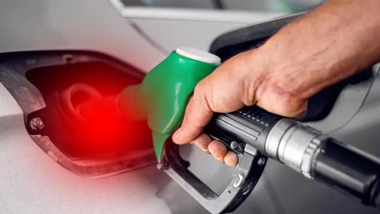Araç sahiplerine müjde: Petrol çakıldı! Benzine indirim geliyor