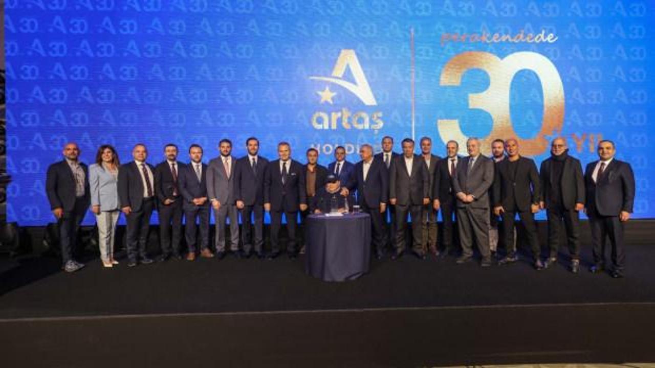 Artaş Holding perakendede 30. yılını görkemli bir etkinlikle kutladı