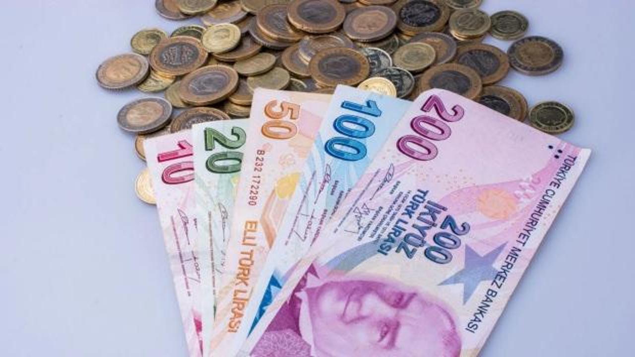 Aylık 11.702 TL hesaplara yatacak! Maaşını bankadan çekmek isteyenler...