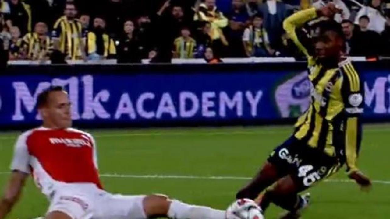 Kadıköy'de gündem hakem! Penaltı ve ofsayt kararları tartışılıyor