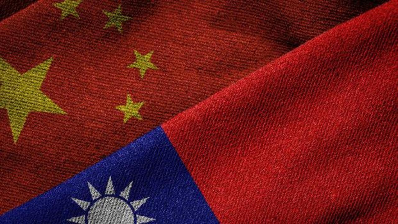 Çin'de Tayvan haritası krizi! Yanlış gösterildiği gerekçesiyle 60 binine el koydu! 