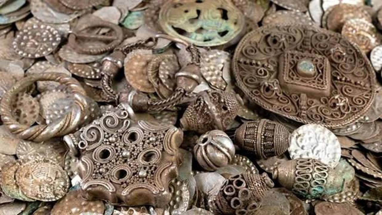 En büyük hazine keşiflerinden biri! 20 bin tane buldular...