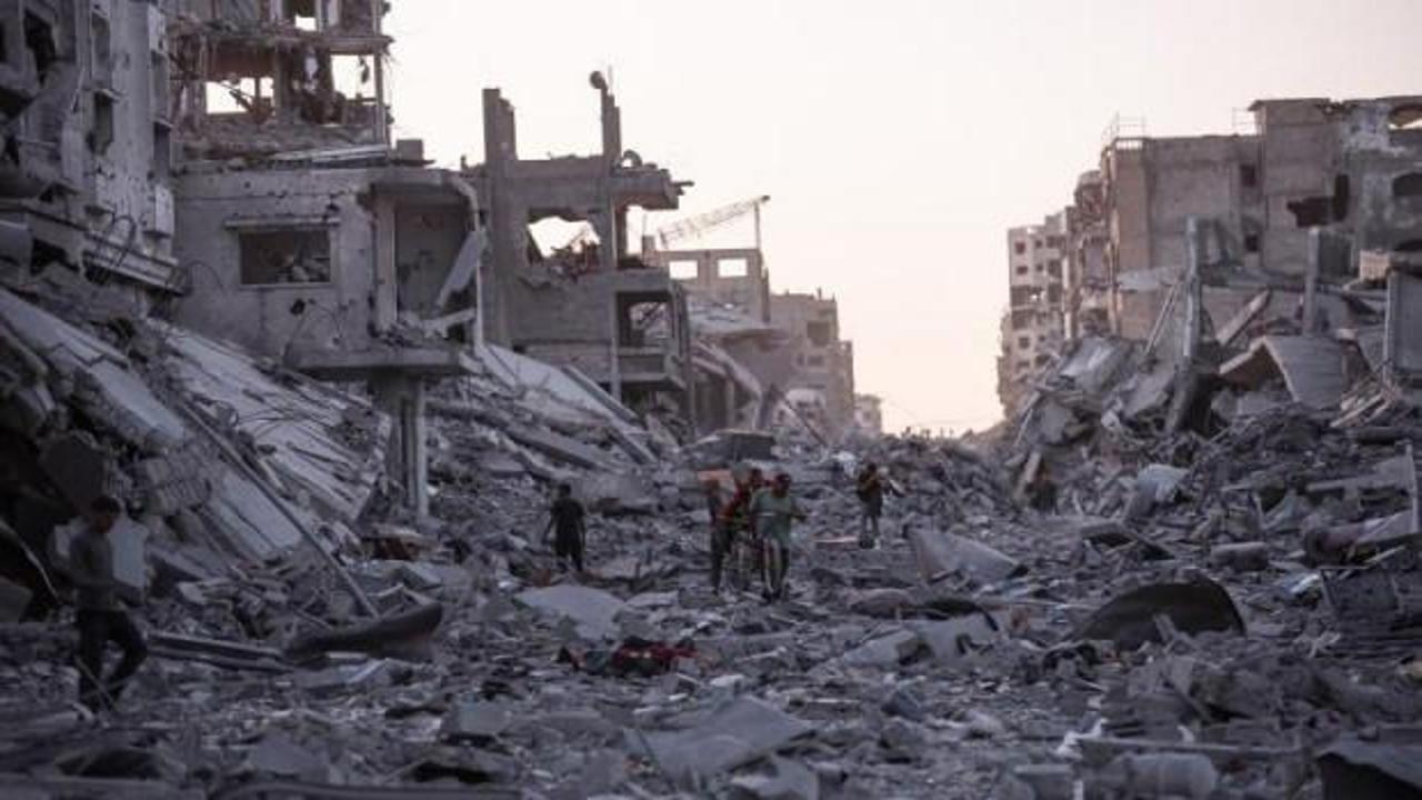 İsrail taş taş &uuml;st&uuml;ne bırakmamıştı... Gazze'den acı &ccedil;ığlık: "Naaşları &ccedil;ıkaramıyoruz"