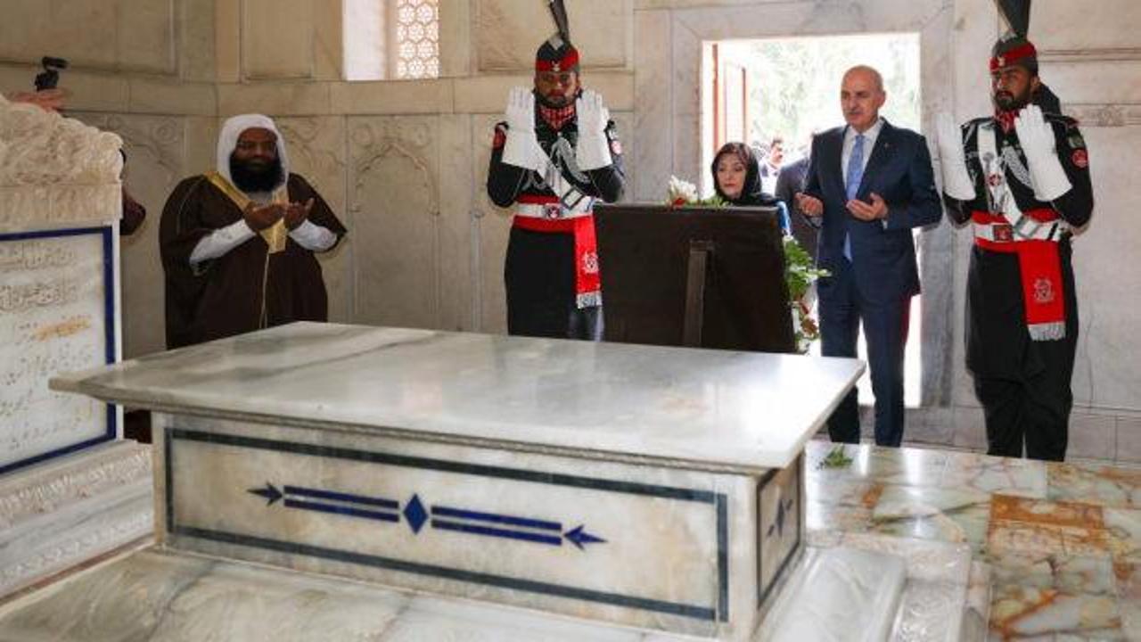 Kurtulmuş, Muhammed İkbal’in kabrini ziyaret etti