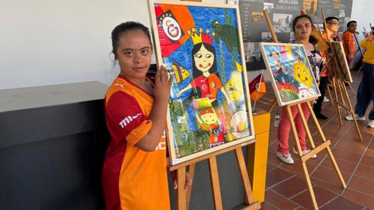 Özel gereksinimli çocuklardan ‘Melek Kalpler, Sarı Kırmızı Hayaller’ sergisi