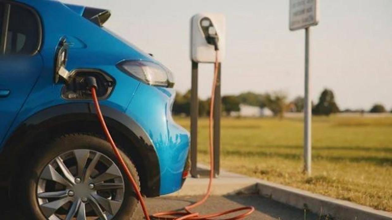 PHEV araçlar, benzinli araçlar kadar çevreyi kirletiyor!