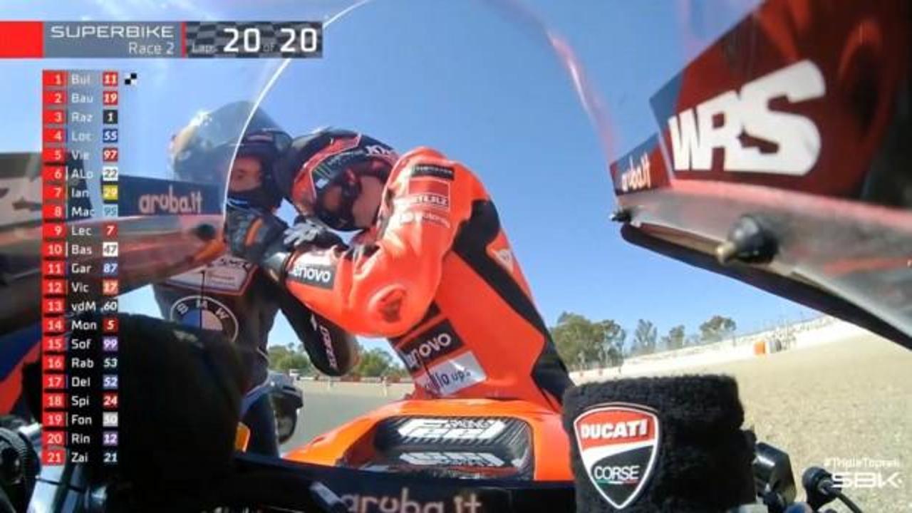 Pistin dışına atmıştı: Yarış sonu Toprak Razgatlıoğlu'nu tebrik etti