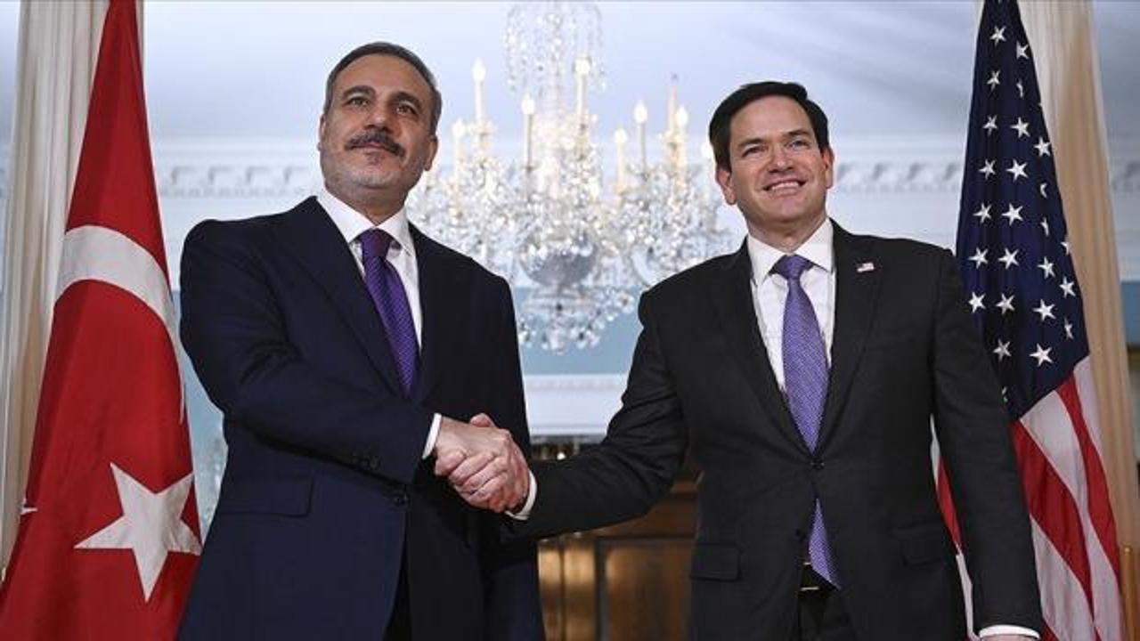 Son dakika... Bakan Fidan mevkidaşı Rubio ile g&ouml;r&uuml;şt&uuml;!