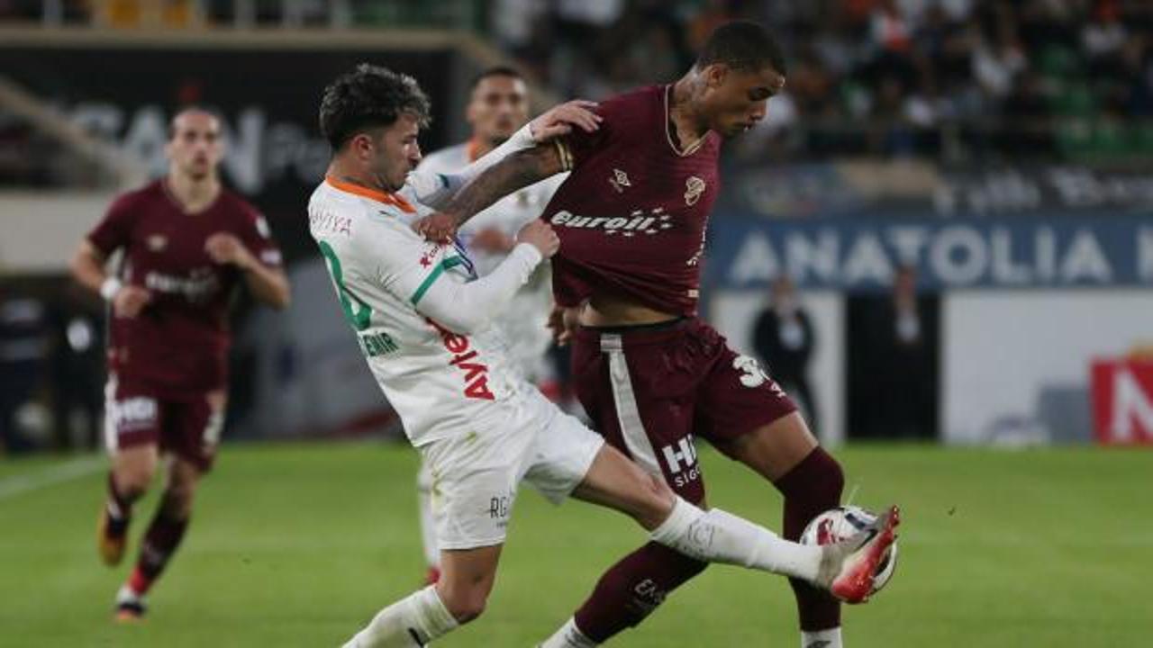 Alanyaspor Göztepe'yi tek golle yıktı