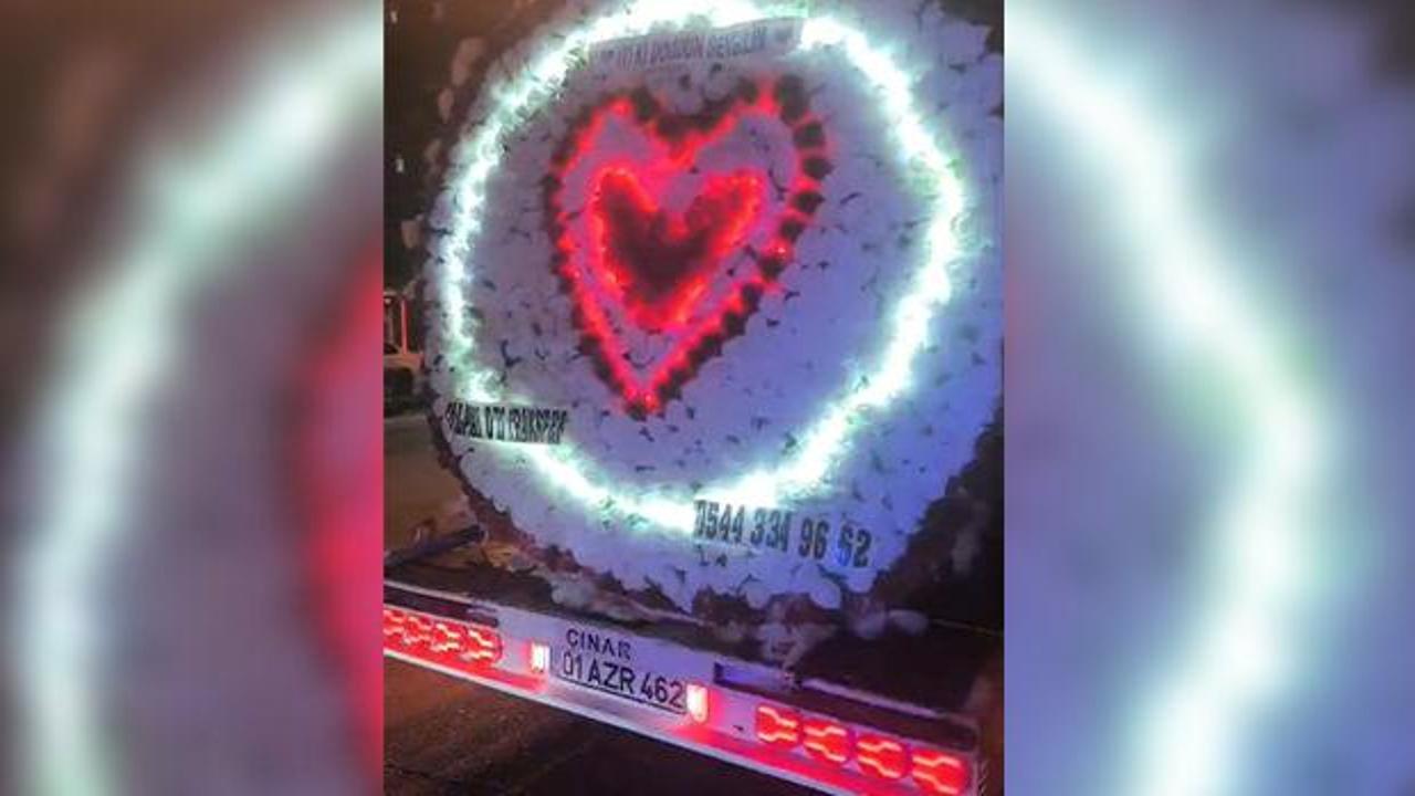 Trafikte sevgilisine yaptığı doğum g&uuml;n&uuml; s&uuml;rprizi, pahalıya patladı!