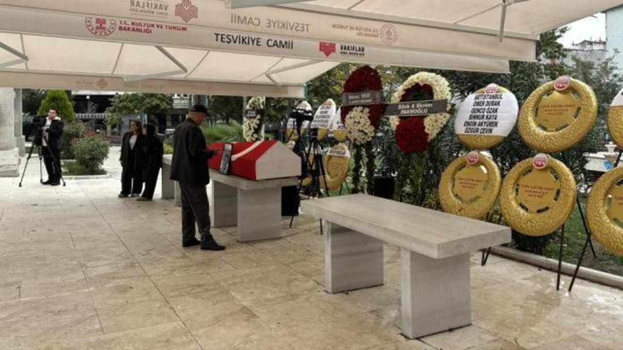 Ünlü oyuncu Arif Erkin Güzelbeyoğlu son yolculuğuna uğurlandı