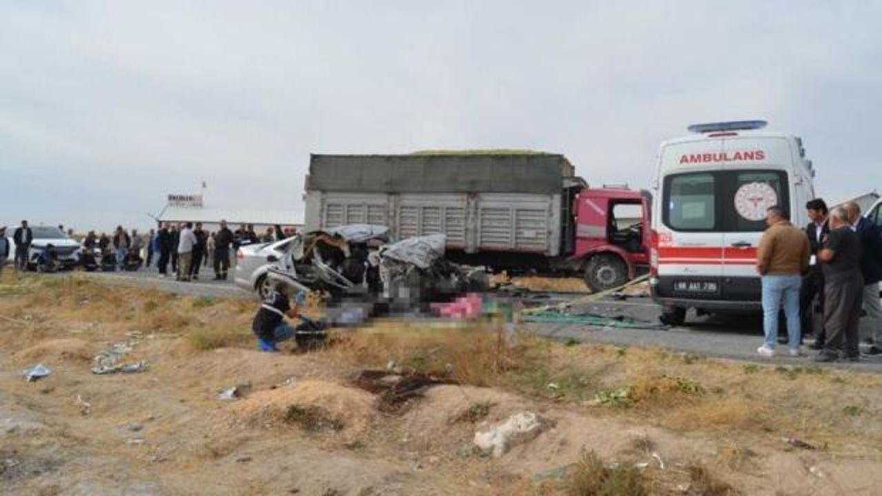 Aksaray'da feci kaza: Üç kişi hayatını kaybetti