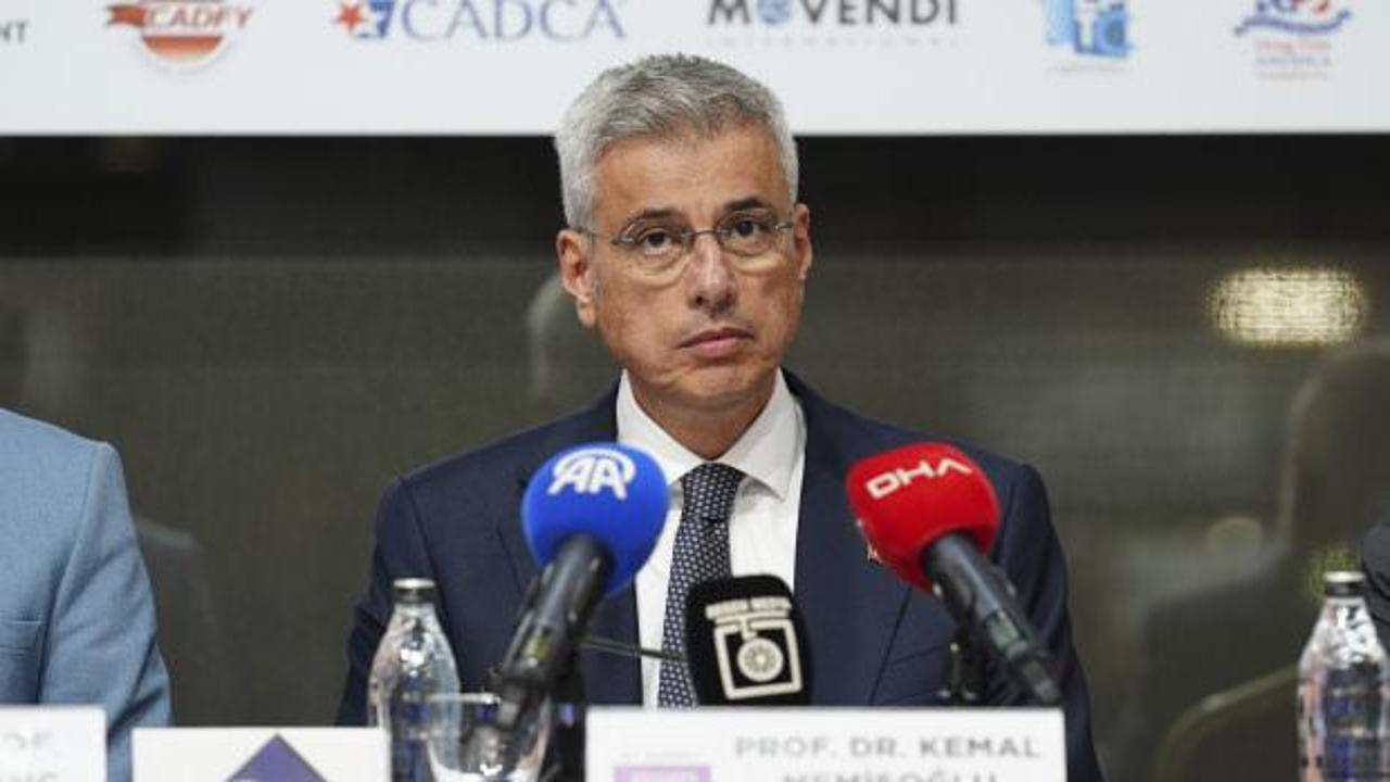 Bakan Memişoğlu: ALO 171'le 6 milyon kişiye sigara bırakma desteği verildi