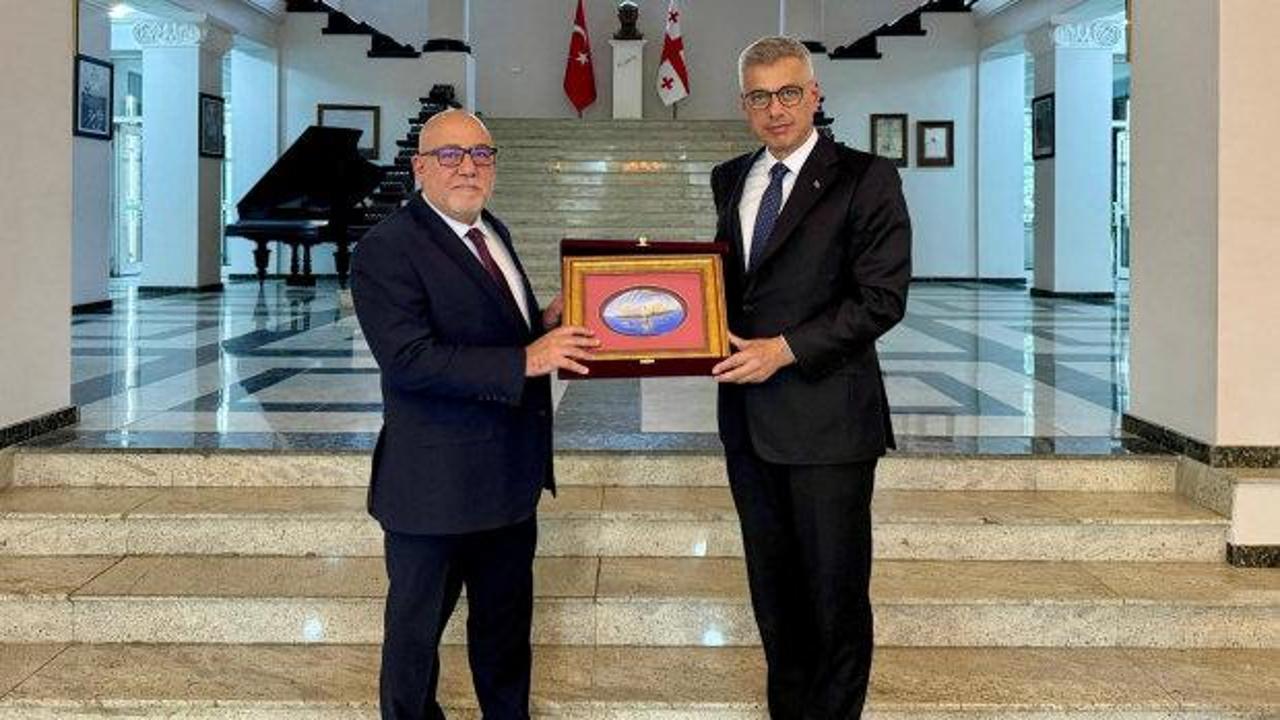 Bakan Memişoğlu Gürcistan'ı ziyaret etti
