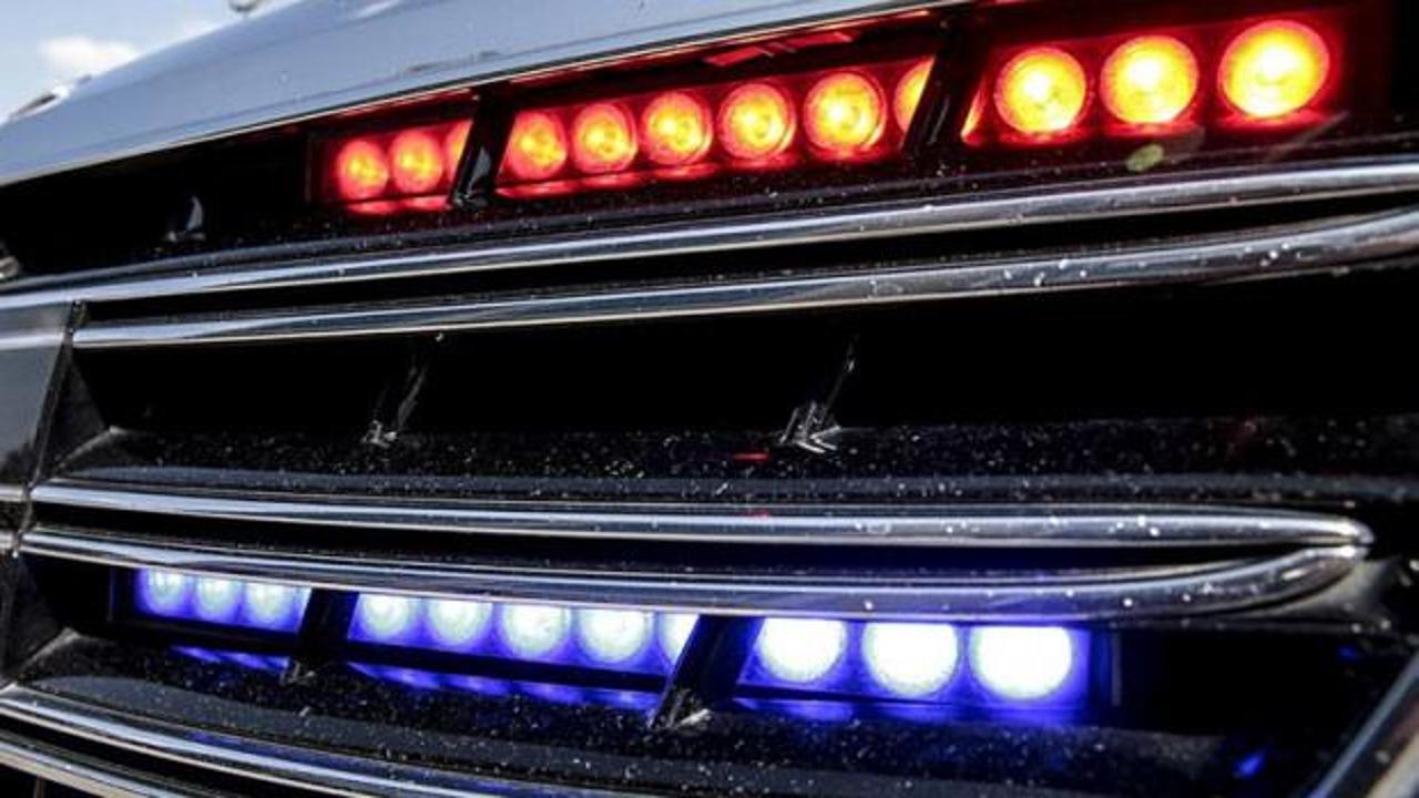 &Ccedil;akar lambayla polis merkezine gittiler, ceza yediler