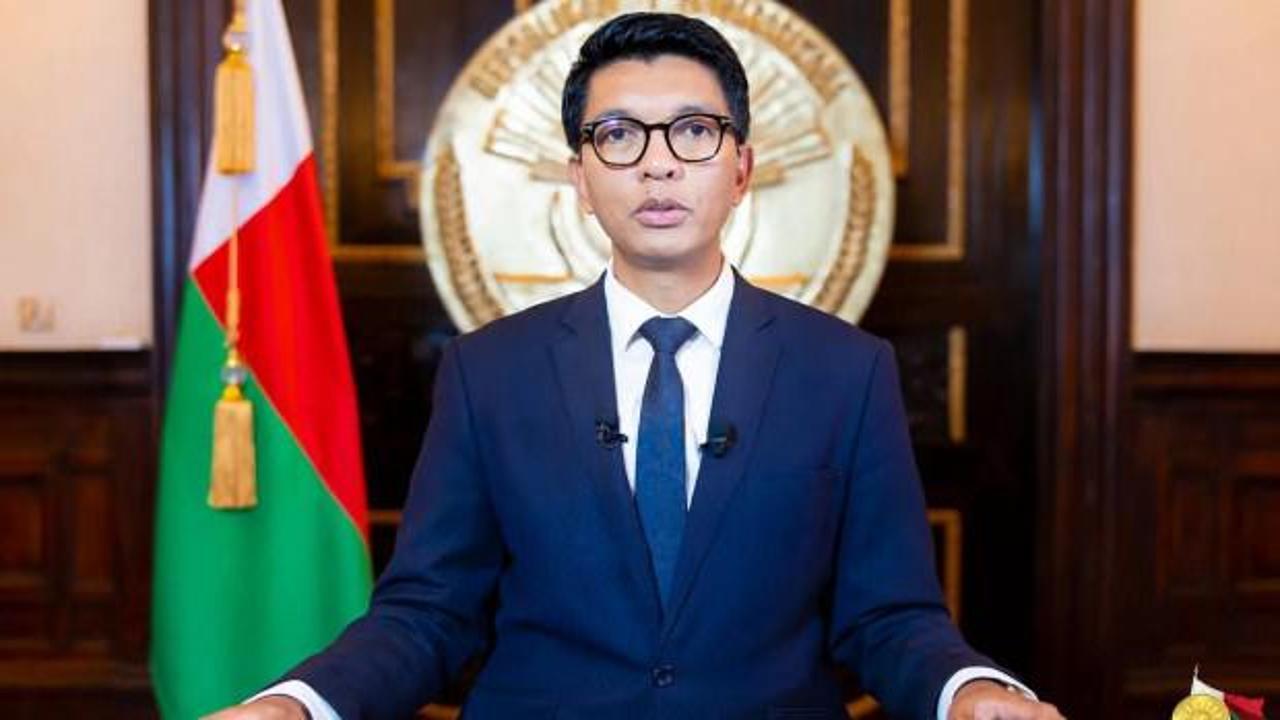 Devrik Cumhurbaşkanı Rajoelina vatandaşlıktan çıkarıldı