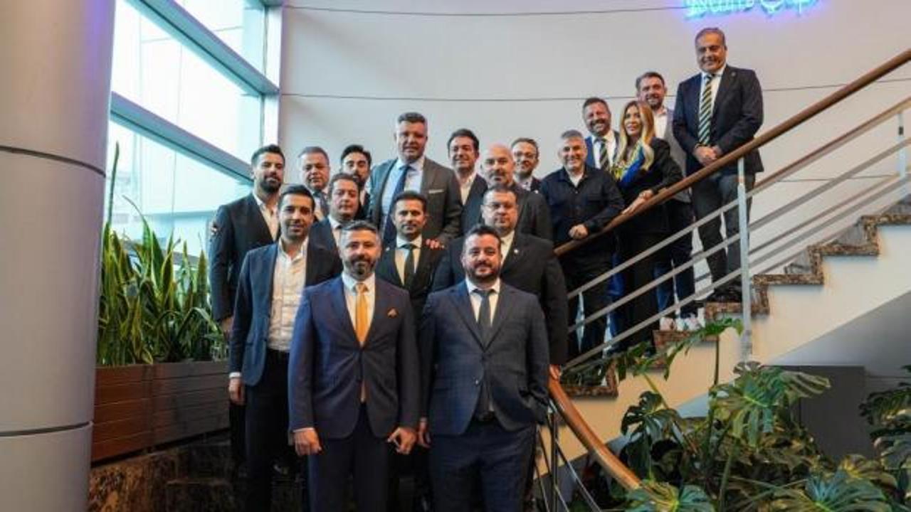 Fenerbahçe Başkanı Sadettin Saran, FBİAD'ı kabul etti