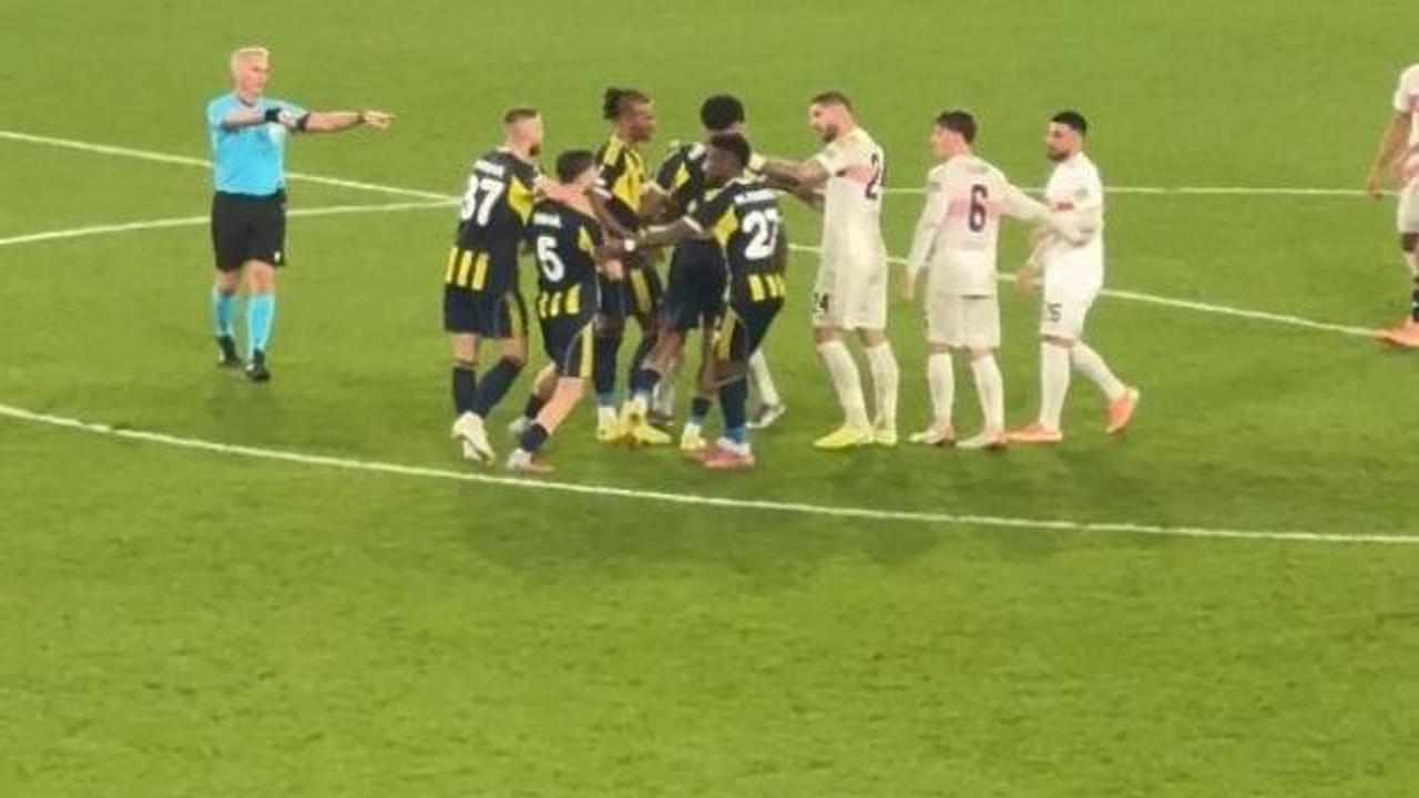 İsmail Yüksek ve Deniz Undav arasında gerginlik! İsmail'in cevabı gündem oldu