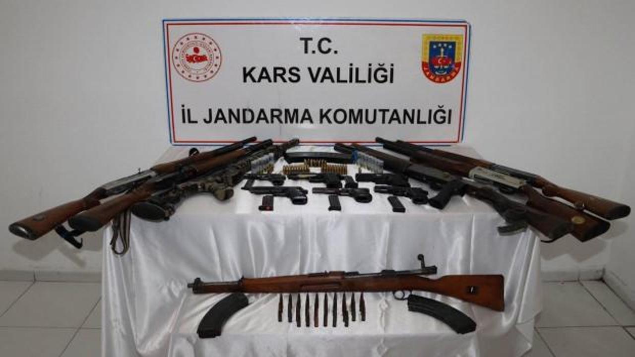 Kars’ta jandarmadan tarihi yakalama: 1'inci Dünya Savaşı’ndan kalma silah çıktı