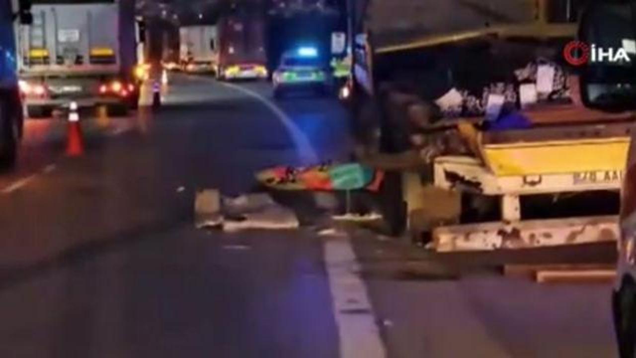 Sakarya'da lastik değiştirirken tırın çarptığı 1 kişi öldü