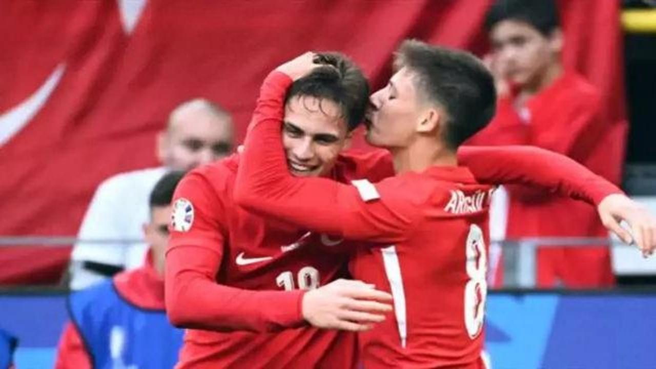 Şampiyonlar Ligi'nde Türk derbisi! Hocasının kaderini belirleyecek