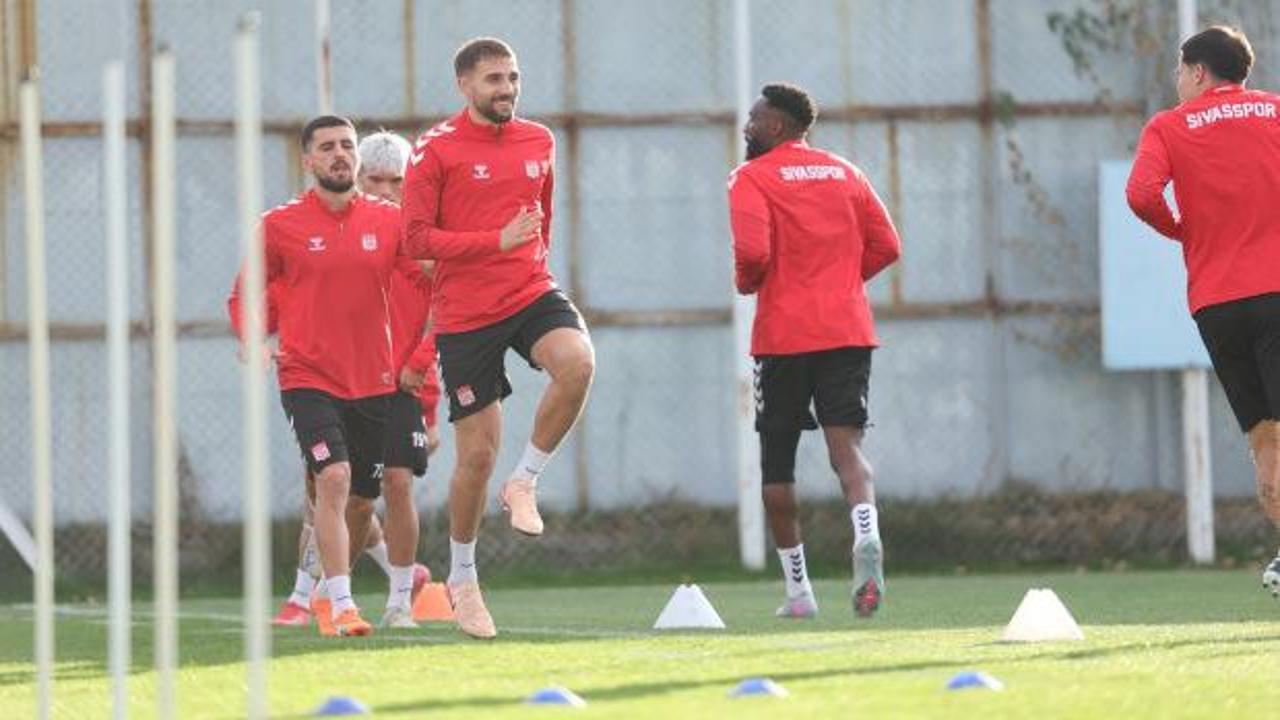 Sivasspor’da Hatayspor mesaisi sürüyor