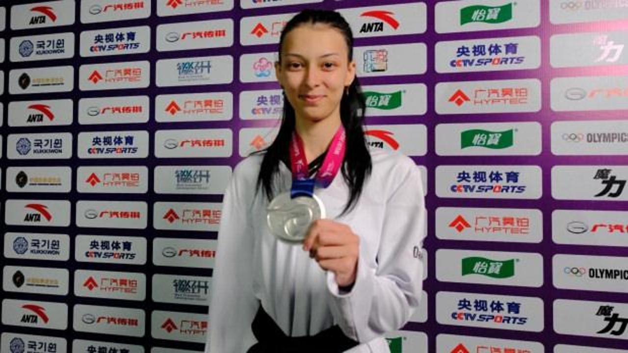 Taekwondo'da gümüş madalya