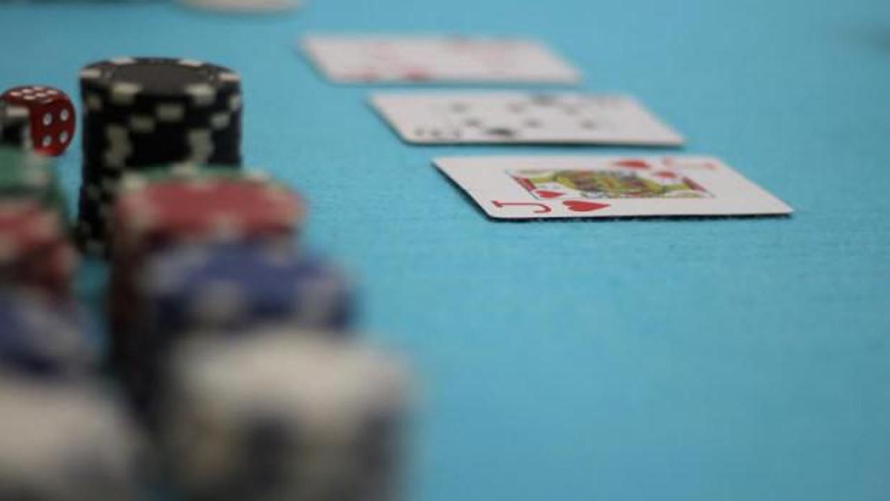 X-ray masalar, özel gözlükler... ABD’de filmleri aratmayan dolandırıcılık!