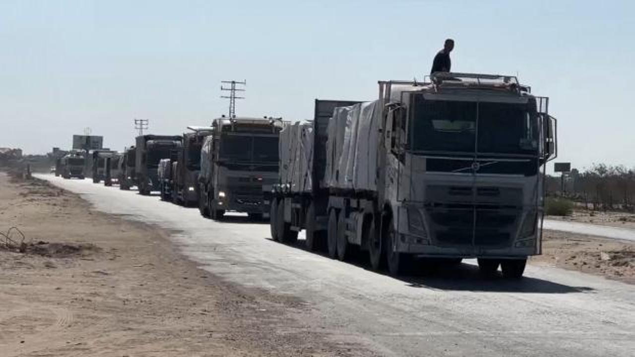 Gazze'ye yardımlar kısıtlı da olsa giriyor