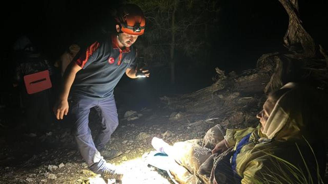 Antalya’da dağlık alanda mahsur kalan Ukraynalı kadın kurtarıldı