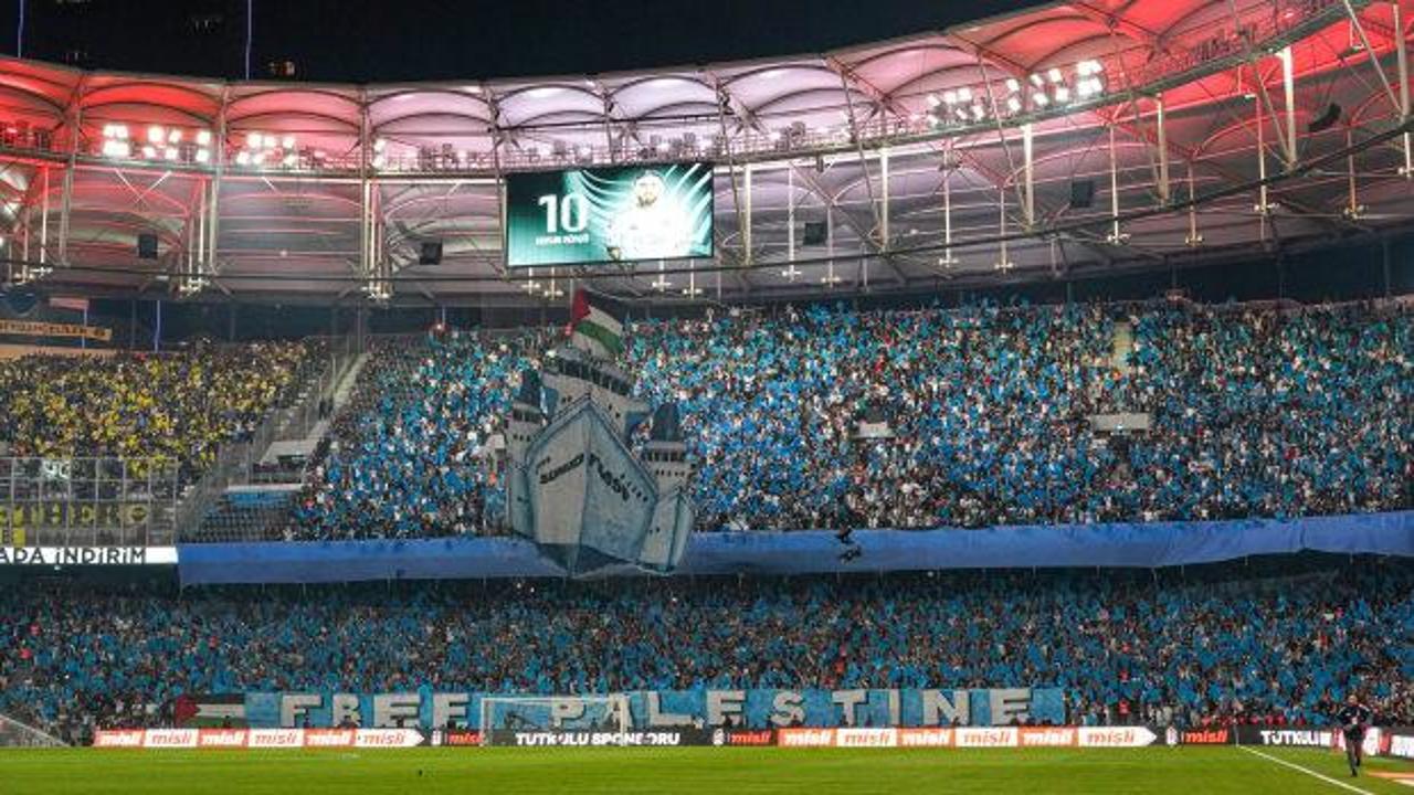 Beşiktaş taraftarından 'Sumud Filosu' koreografisi