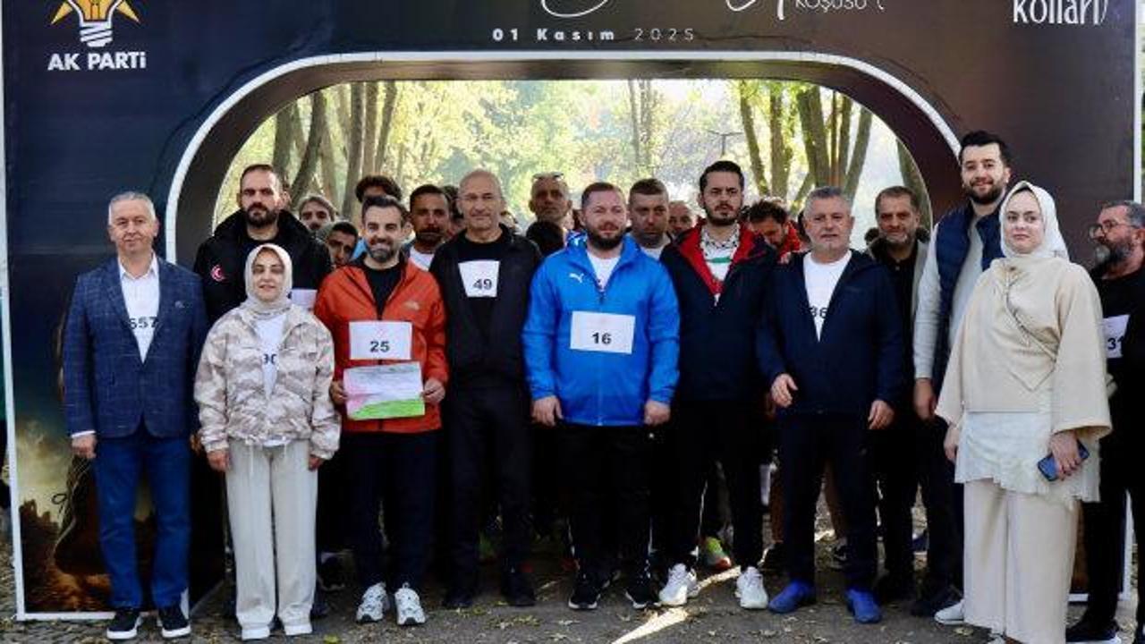 Bursa'da Gazze'ye destek için "Bir Adım, Bin Umut" koşusu düzenlendi