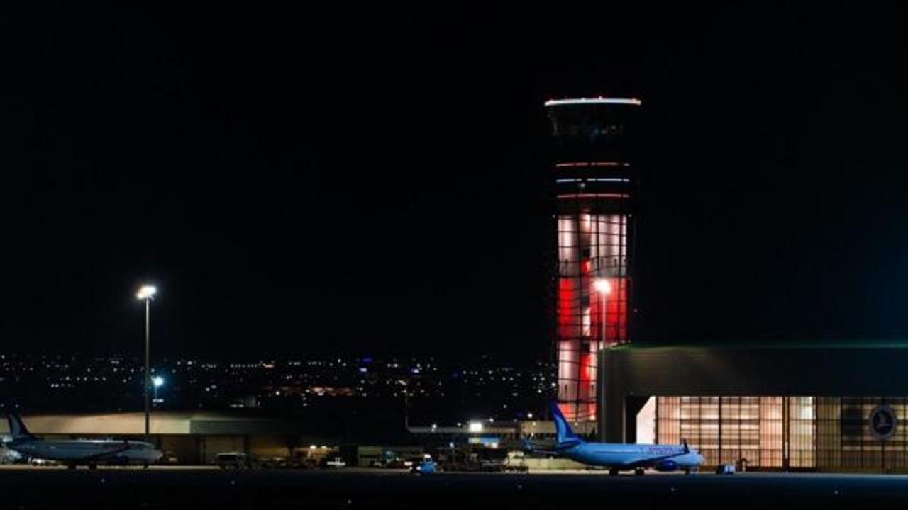 Cumhuriyet Bayramı Sabiha Gökçen Havalimanı'nda kutlandı