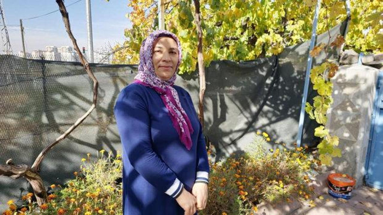 Guatr ameliyatına girdi, sesinden oldu