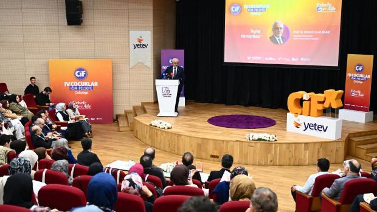 YETEV'in "4. Çocuklar İçin Felsefe Çalıştayı" İstanbul'da düzenlendi
