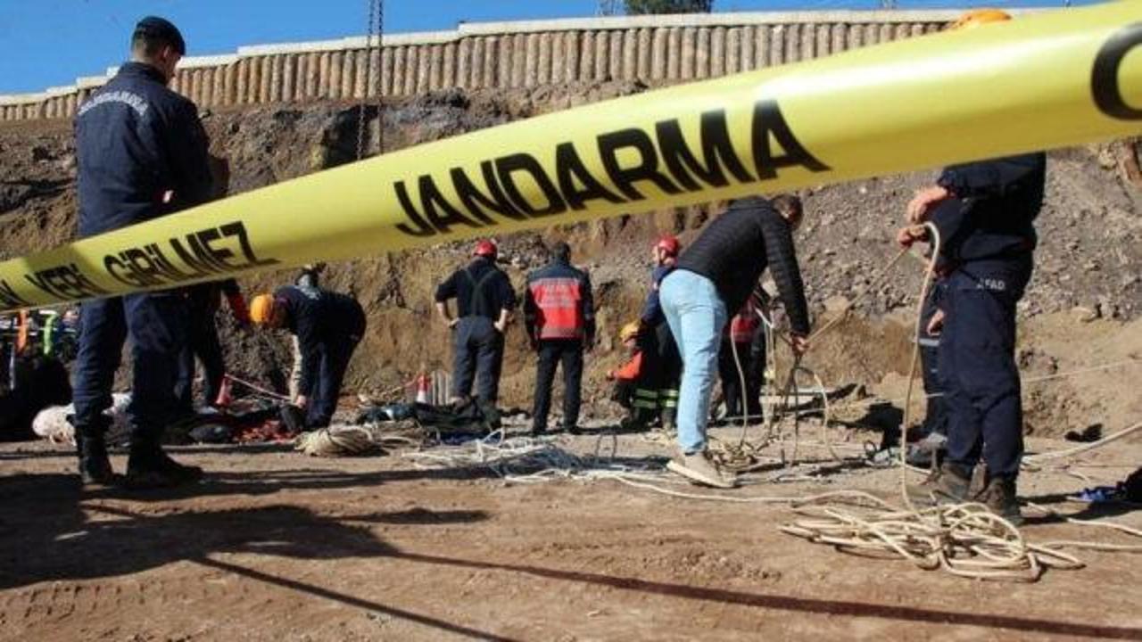 Yol yapımı sırasında kuyuya düştü!